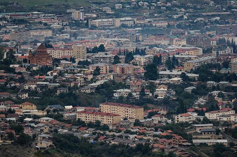 Rumlar sahneye çıktı! Karabağ'dan ayrılan Ermeniler Kıbrıs'a gidebilir