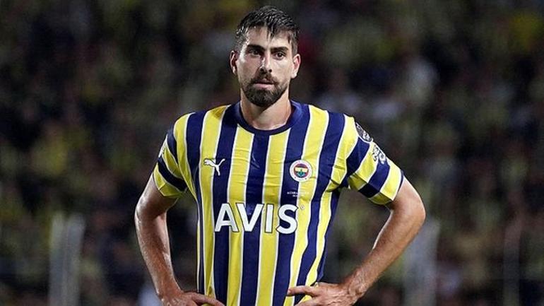 Fenerbahçe'de yaprak dökümü! 4 ayrılık kararı birden