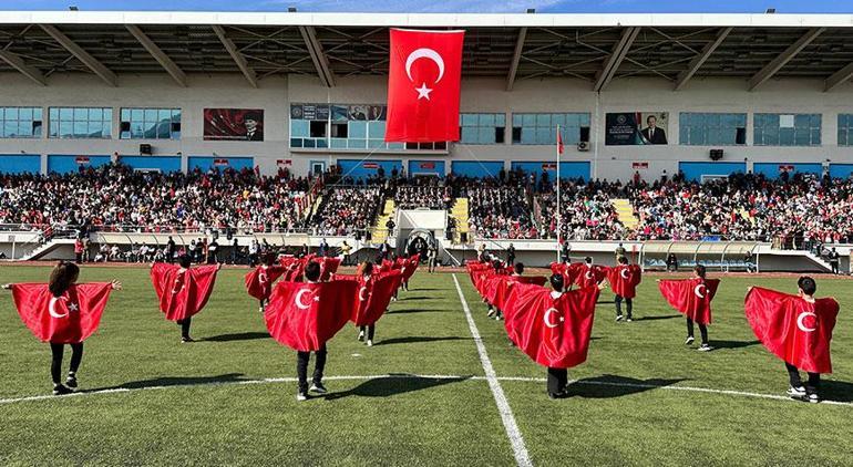 Doğu ve Güneydoğu'da Cumhuriyet'in 100'üncü yılı coşkusu