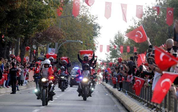 Trakya'da 29 Ekim coşkusu Cumhuriyet'in 100'üncü yıl coşkusu