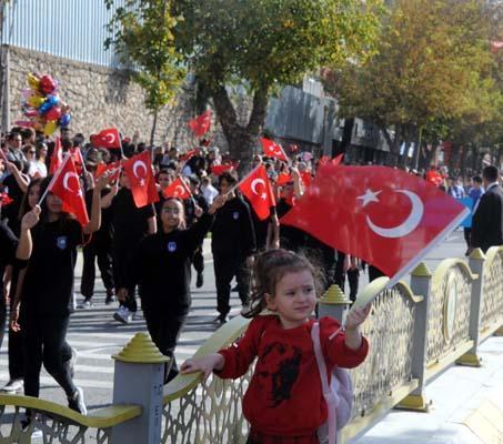 Trakya'da 29 Ekim coşkusu Cumhuriyet'in 100'üncü yıl coşkusu