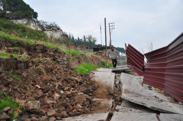 Mahallede tedirginlik! 'Büyük korku içerisinde yaşıyoruz'