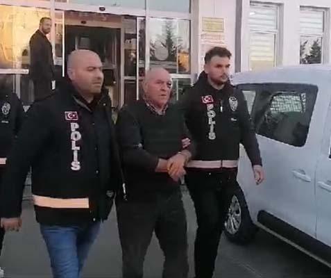 Trafikte dehşet! Aracıyla ters yöne girdi, tartıştığı sürücüyü öldürdü