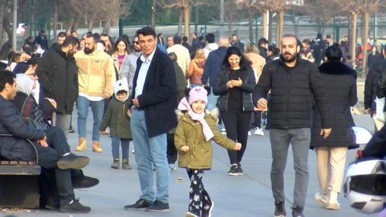 Yılın ilk günü: Tercih park ve sahiller