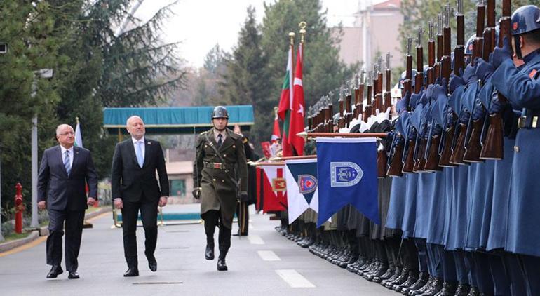 Bakan Güler, Bulgar mevkidaşı ile bir araya geldi